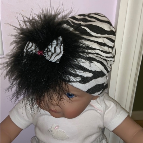 NWT! Nordstrom Baby Hat Feathers & Bow Unique - Picture 3 of 7